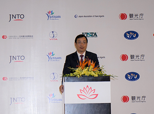Tổng cục trưởng TCDL Nguyễn Trùng Khánh phát biểu tại hội thảo